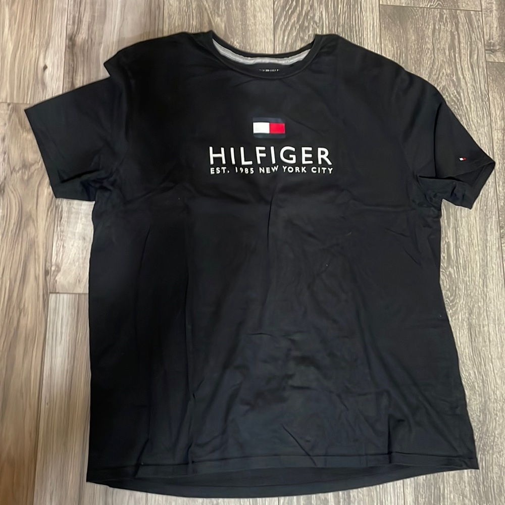 Tommy Hilfiger Tee Good Condition